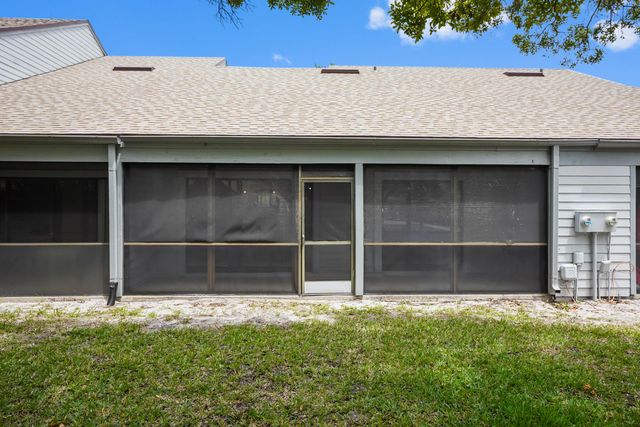 6215 SE Georgetown Place, Hobe Sound, FL 33455