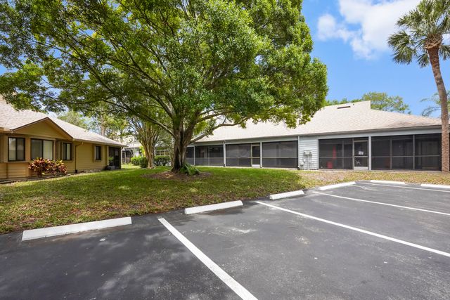 6215 SE Georgetown Place, Hobe Sound, FL 33455