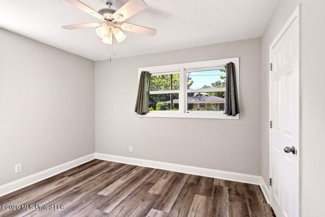2154 Floyd Drive, Biloxi, MS 39531