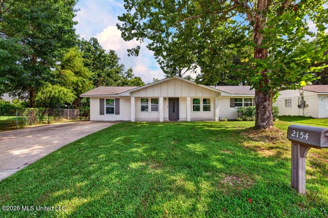 2154 Floyd Drive, Biloxi, MS 39531