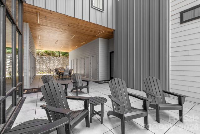 68 Craven Street 206, Asheville, NC 28806