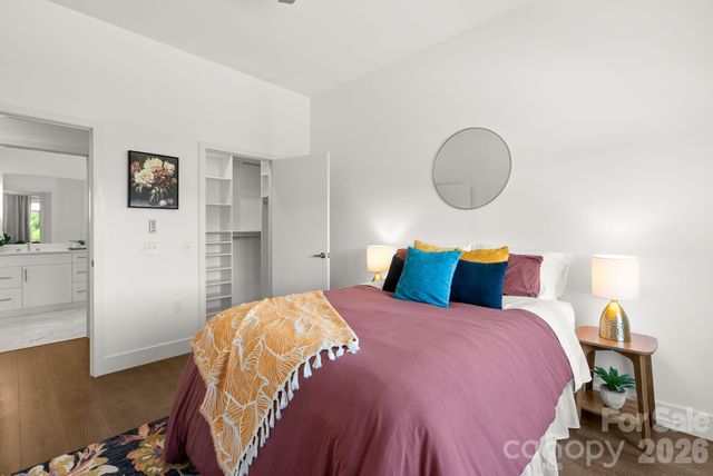 68 Craven Street 206, Asheville, NC 28806