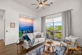 68 Craven Street 206, Asheville, NC 28806