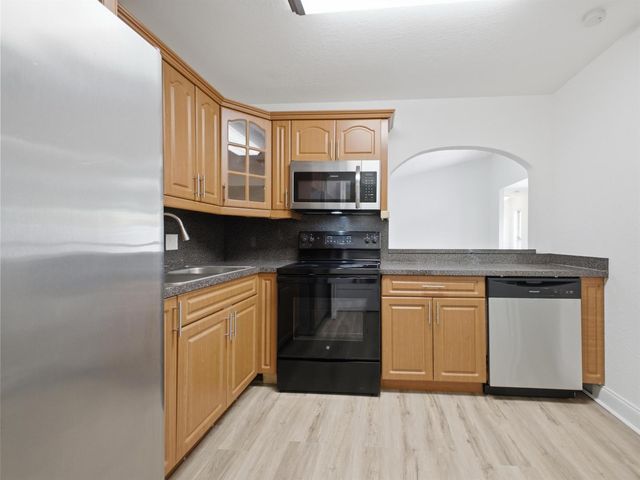 1110 Manor Drive, Palm Springs, FL 33461