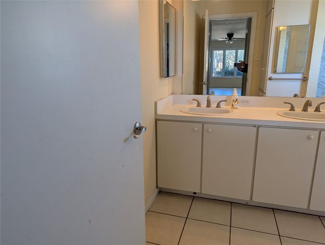 2368 Old Columbus Road N, Sealy, TX 77474