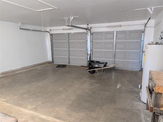 2368 Old Columbus Road N, Sealy, TX 77474