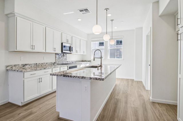 3769 Castro Valley Boulevard, Castro Valley, CA 94546