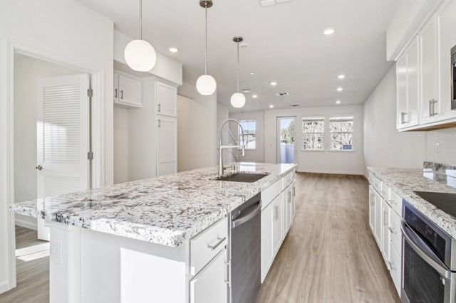 3769 Castro Valley Boulevard, Castro Valley, CA 94546