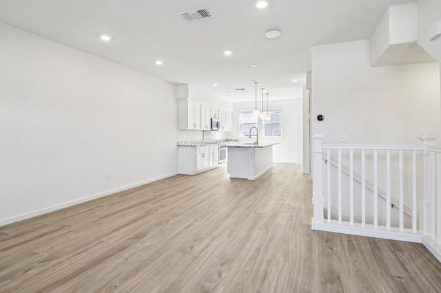 3769 Castro Valley Boulevard, Castro Valley, CA 94546