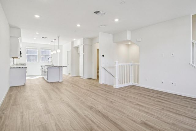 3769 Castro Valley Boulevard, Castro Valley, CA 94546