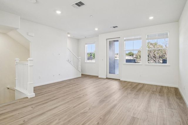 3769 Castro Valley Boulevard, Castro Valley, CA 94546