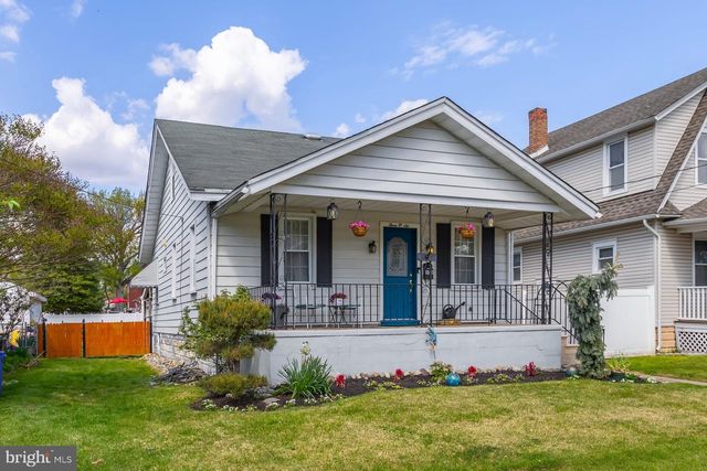 306 W CENTRE ST, Woodbury, NJ 08096