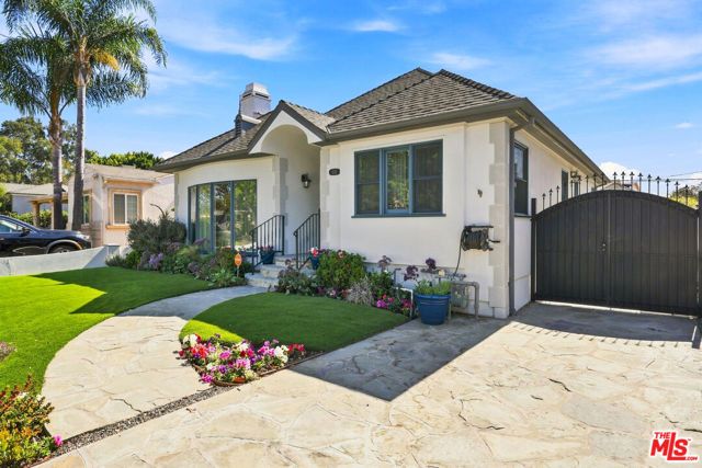 1712 S Wooster Street, Los Angeles, CA 90035
