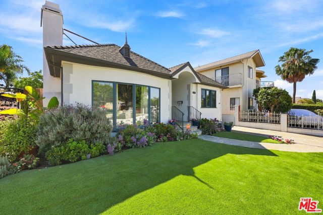 1712 S Wooster Street, Los Angeles, CA 90035