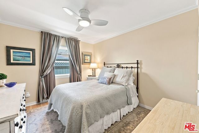 1712 S Wooster Street, Los Angeles, CA 90035