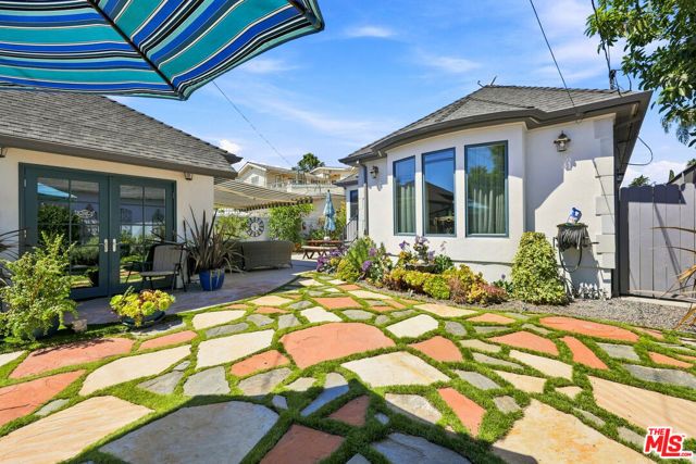 1712 S Wooster Street, Los Angeles, CA 90035