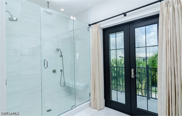 930 9th ST S 930, Naples, FL 34102