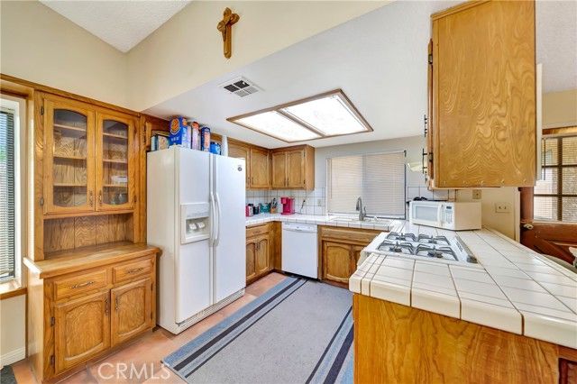 729 N Sunland Drive, Ridgecrest, CA 93555