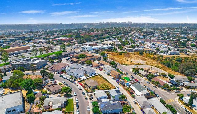 2224 26 W Jewett, San Diego, CA 92111