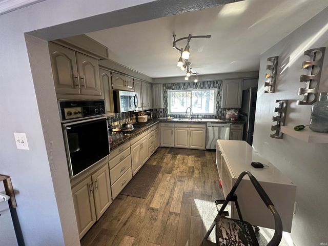 929 Morrow Way, Fort Wayne, IN 46808