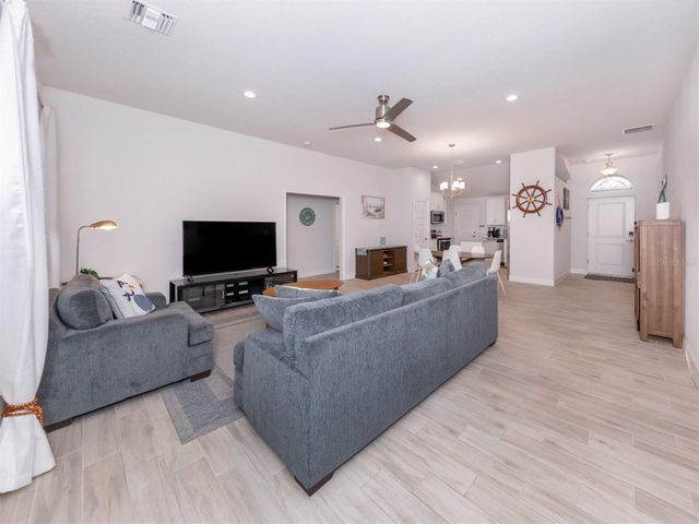 886 EUCLID ROAD, Venice, FL 34293