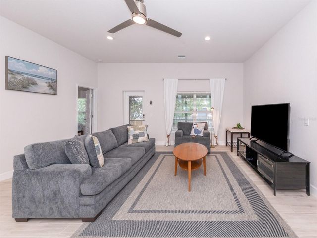886 EUCLID ROAD, Venice, FL 34293