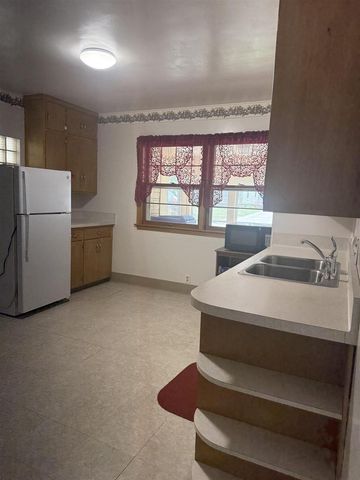 814 W 3RD STREET, Appleton, WI 54914