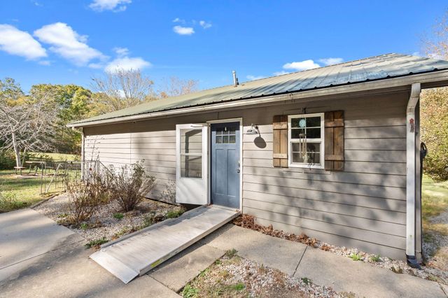 400 Herman Becraft Spur Road, Means, KY 40346
