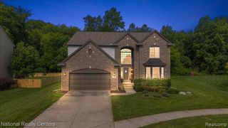 9780 David Lane, White Lake, MI 48386