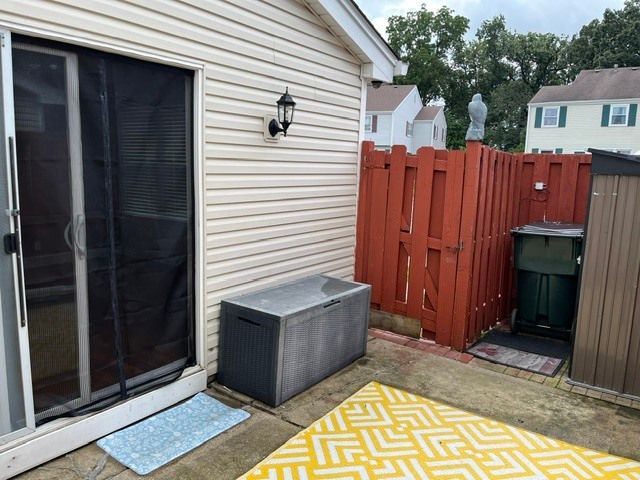 1811 Jamestown Circle 1811, Hoffman Estates, IL 60169