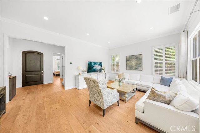 61 Belfast, Irvine, CA 92620