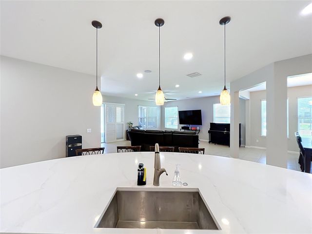 12224 STONE BARK TRAIL, Orlando, FL 32824