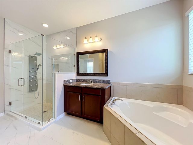 12224 STONE BARK TRAIL, Orlando, FL 32824