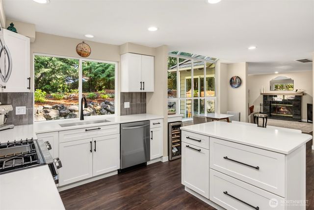 1636 NW Nassau Court, Poulsbo, WA 98370