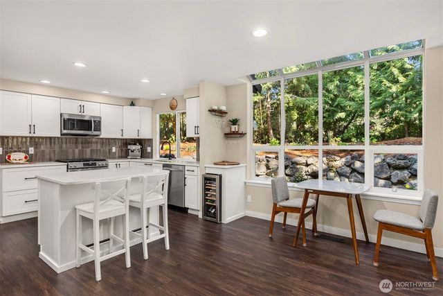 1636 NW Nassau Court, Poulsbo, WA 98370