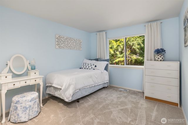 1636 NW Nassau Court, Poulsbo, WA 98370