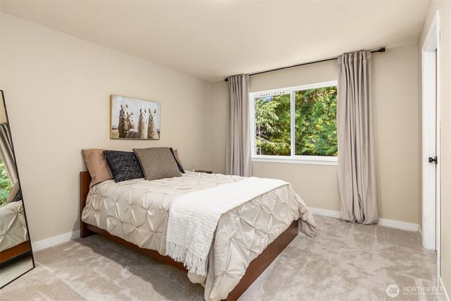 1636 NW Nassau Court, Poulsbo, WA 98370