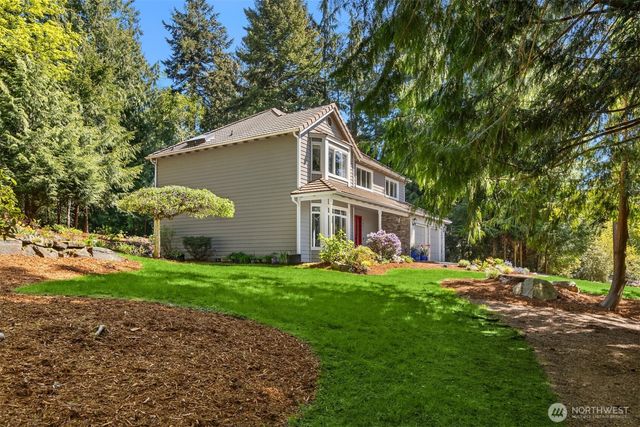 1636 NW Nassau Court, Poulsbo, WA 98370