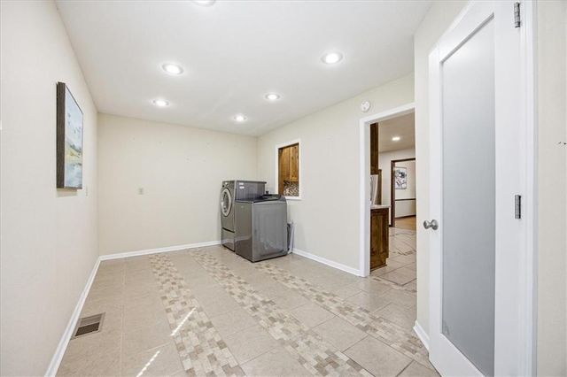 1824 N 85th Street, Kansas City, KS 66112