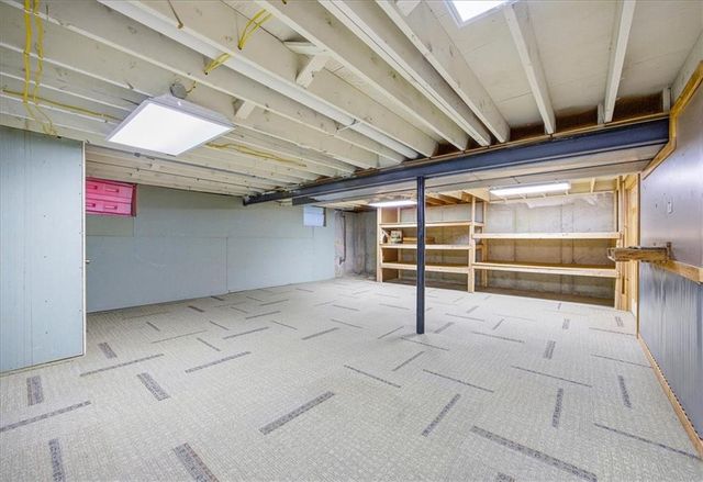 1824 N 85th Street, Kansas City, KS 66112