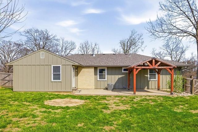 1824 N 85th Street, Kansas City, KS 66112