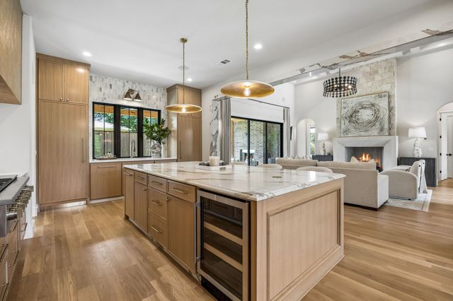 7308 Tangleglen Drive, Dallas, TX 75248
