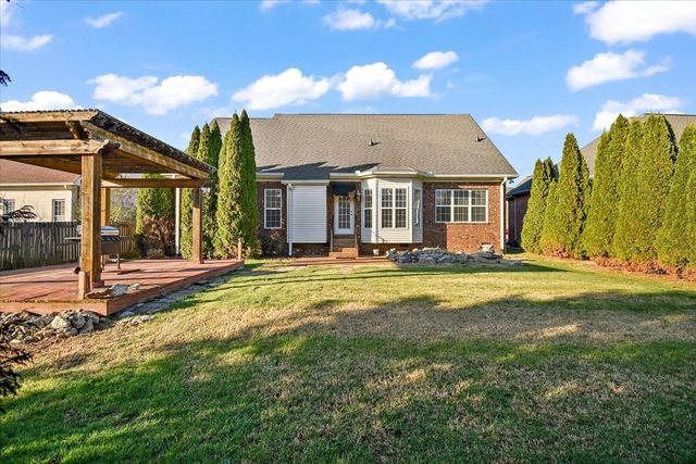 1042 Stonehollow Way, Mount Juliet, TN 37122