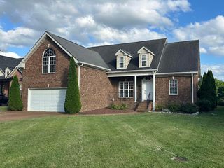 1042 Stonehollow Way, Mount Juliet, TN 37122