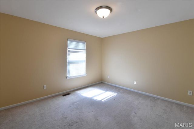 1712 Preston Centre Drive, Fenton, MO 63026