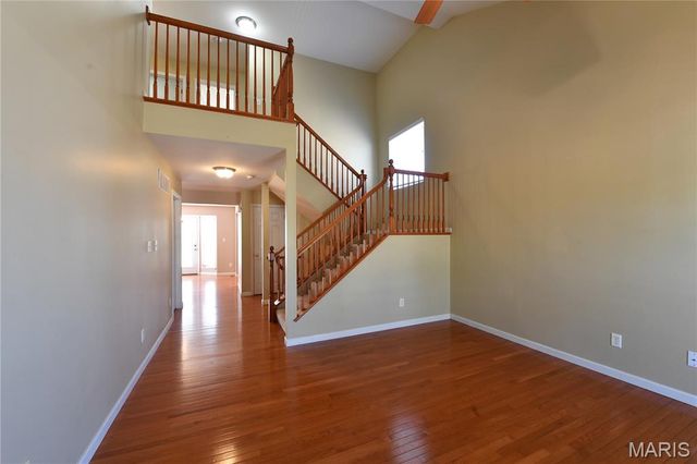 1712 Preston Centre Drive, Fenton, MO 63026