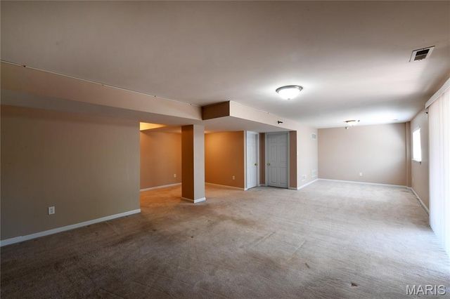 1712 Preston Centre Drive, Fenton, MO 63026