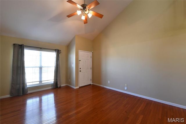 1712 Preston Centre Drive, Fenton, MO 63026