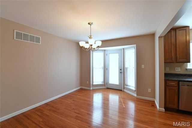 1712 Preston Centre Drive, Fenton, MO 63026