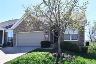 1712 Preston Centre Drive, Fenton, MO 63026